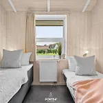 Poolhaus