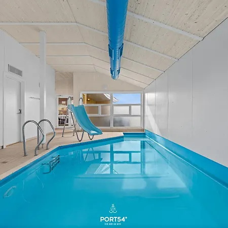Poolhaus
